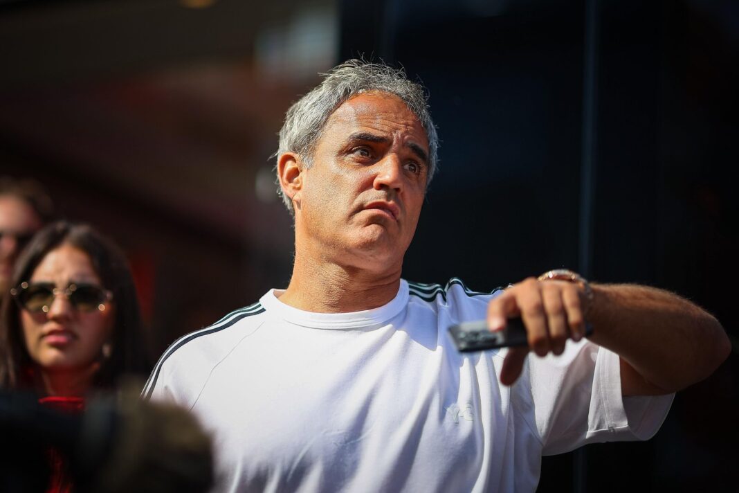 Juan Pablo Montoya en el Hungaroring durante la previa del Gran Premio de Hungría de Fórmula 1