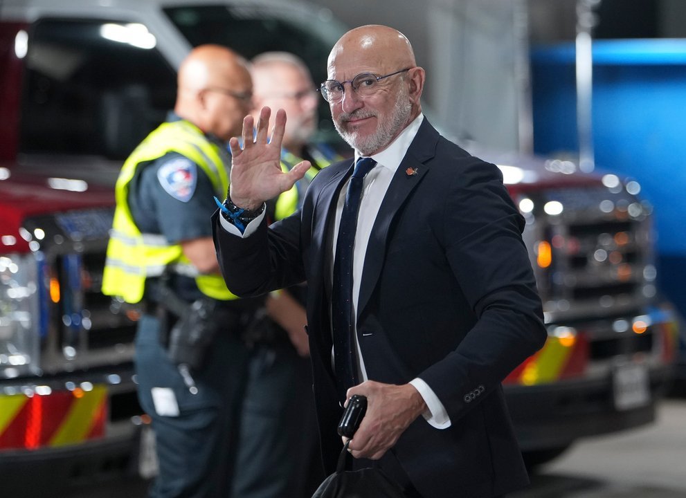 Luis De La Fuente durante la semifinal del Mundial 2026