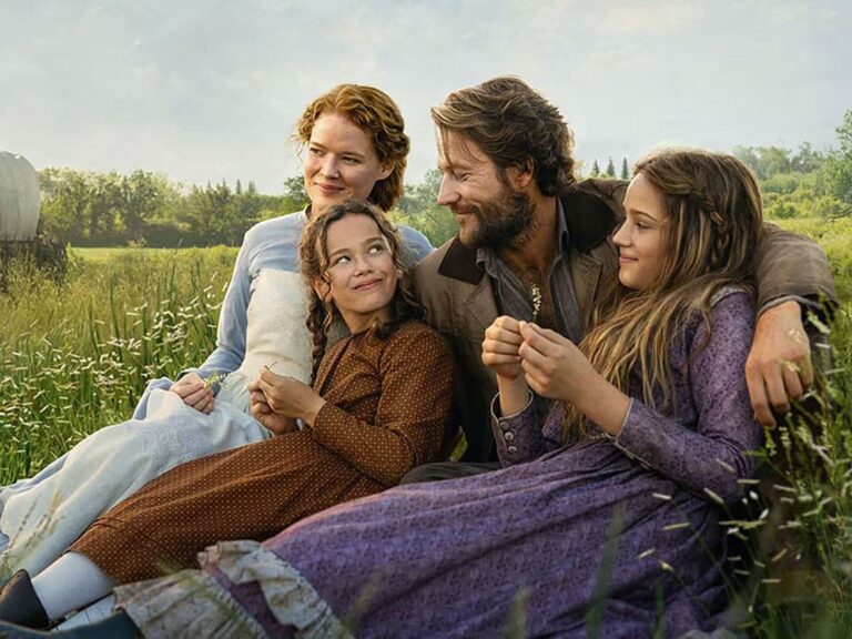 Escena de la nueva serie La casa de la pradera de Netflix con la familia Ingalls