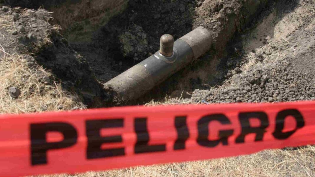 Gráfico de tomas clandestinas en ductos de Pemex