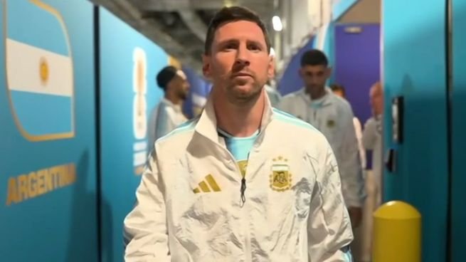 Lionel Messi arenga a sus compañeros antes de la final del Mundial 2026