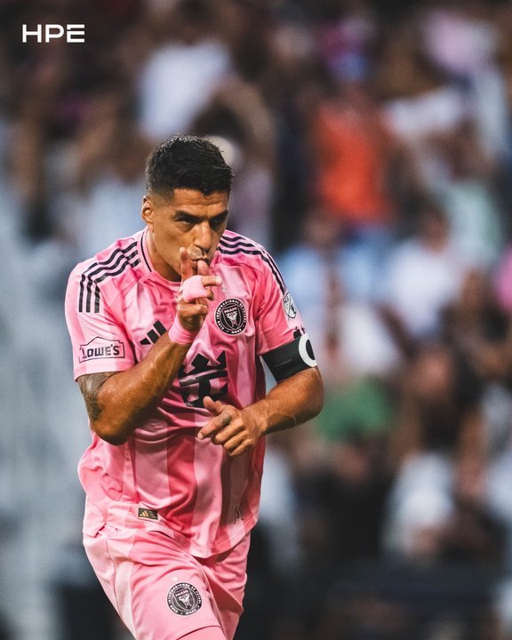 Jugadores de Inter Miami celebrando un gol en el partido contra Chicago Fire