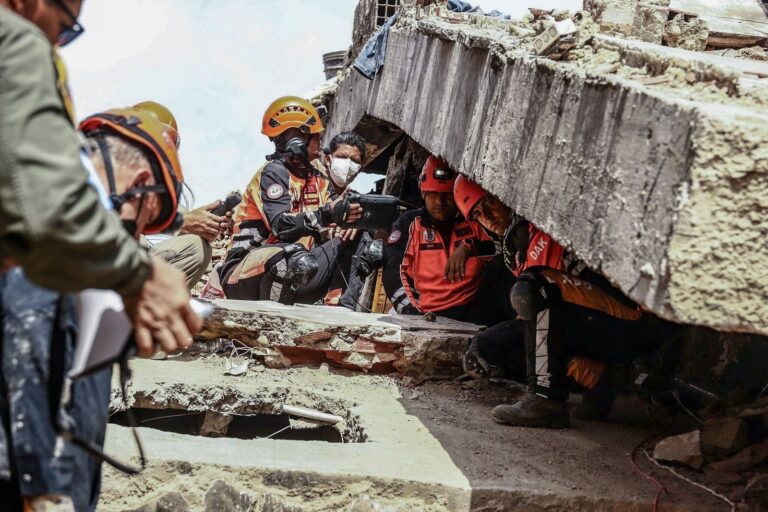 Soldados estadounidenses en la zona cero de la tragedia en Venezuela