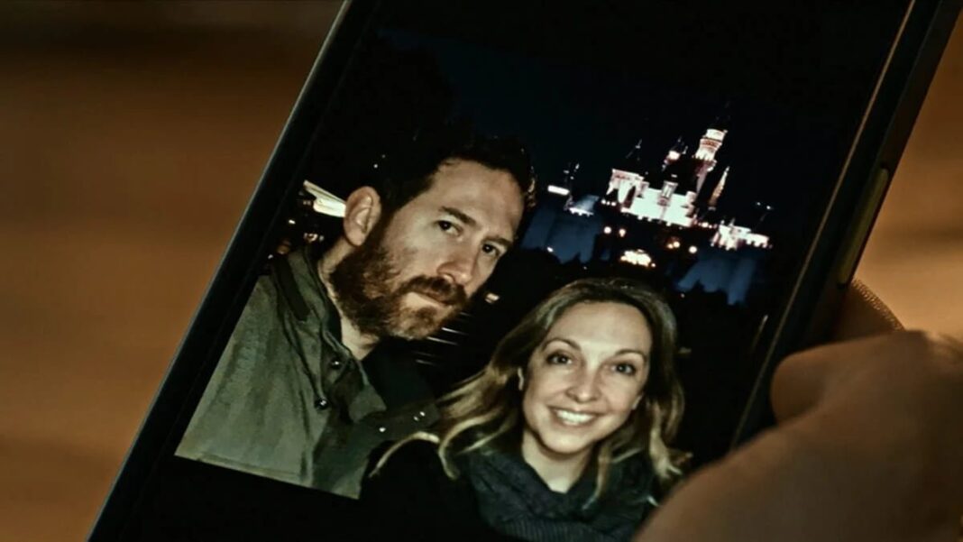 Escena del documental Una tóxica historia de amor de Netflix
