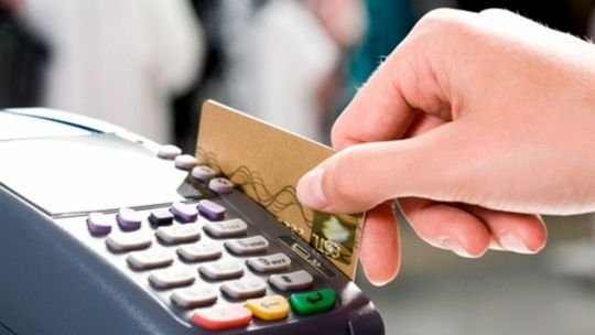 Especialistas en economía discuten sobre el crédito en Argentina