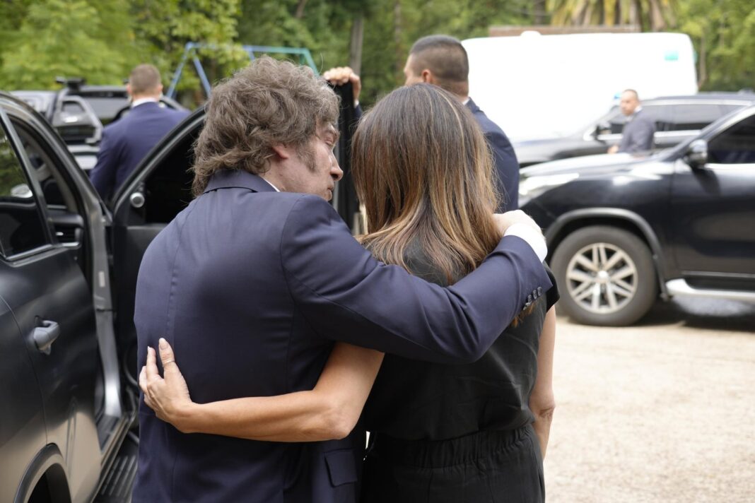 Fotografía de Javier Milei durante un anuncio oficial