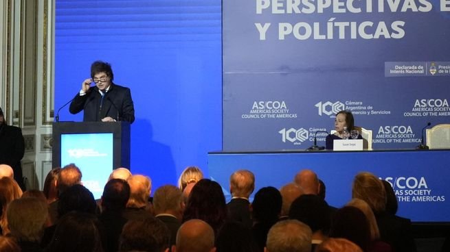 Javier Milei durante un acto oficial