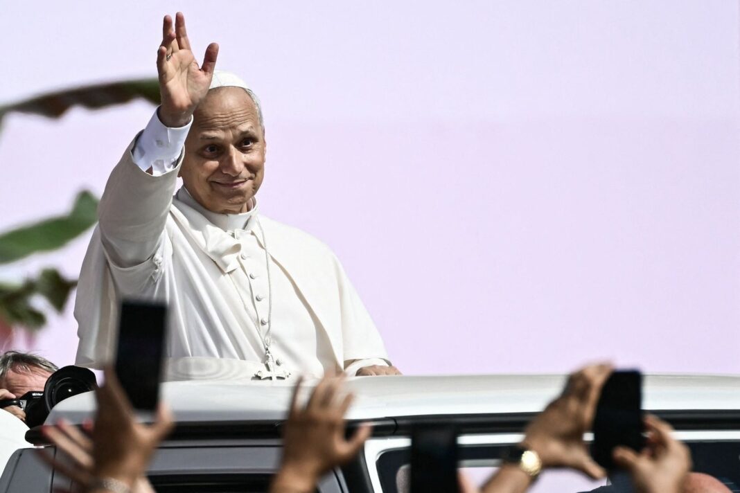 Papa León XIV durante una ceremonia religiosa