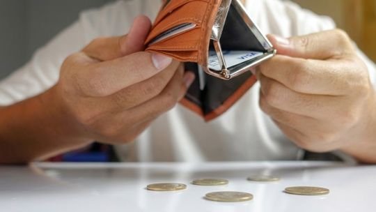 Encuesta sobre la falta de dinero en Córdoba