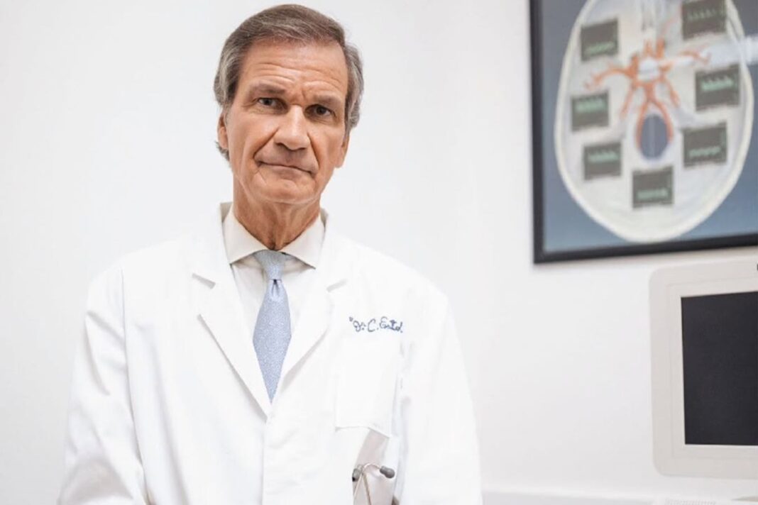 Conrado Estol, médico neurólogo