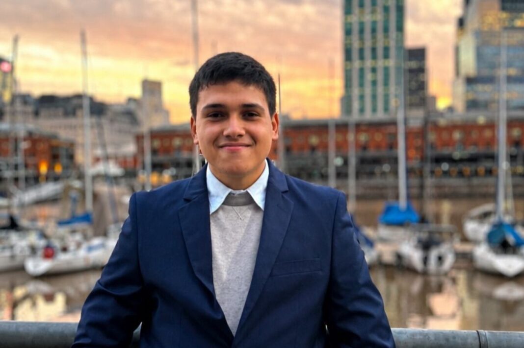 Uriel Manzo, joven fundador de IAEPG