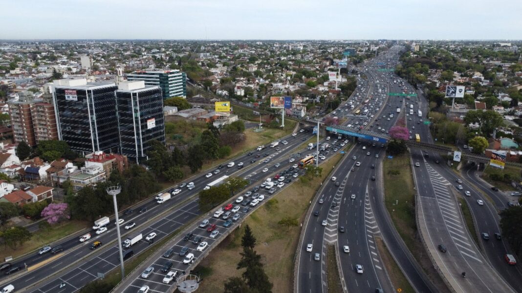 Autopista del Sol, acceso norte a la Ciudad de Buenos Aires