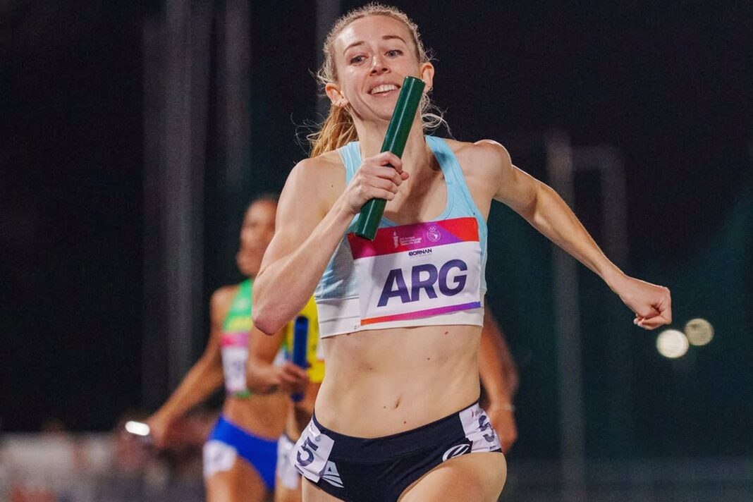Megan Powell, atleta argentina, durante una competencia de atletismo en los Juegos Suramericanos 2026