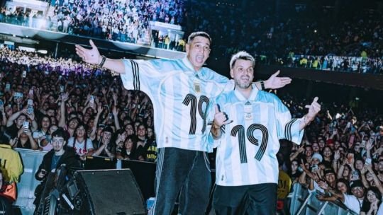 Q' Lokura durante una presentación en el Estadio Mario Alberto Kempes