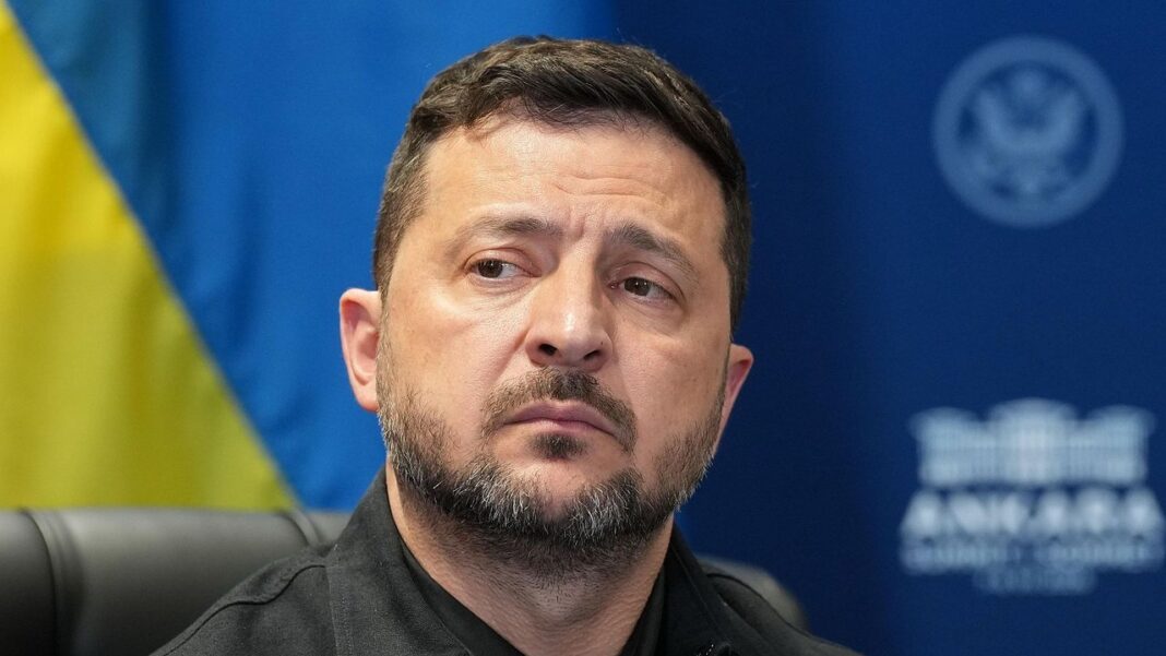 Volodímir Zelenski en conferencia de prensa