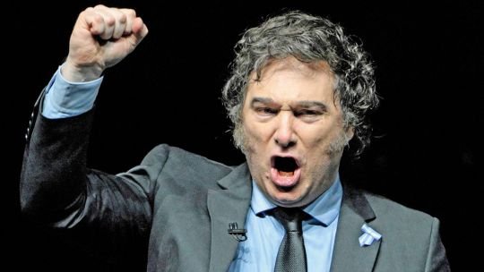 Sesión del Congreso argentino con legisladores debatiendo