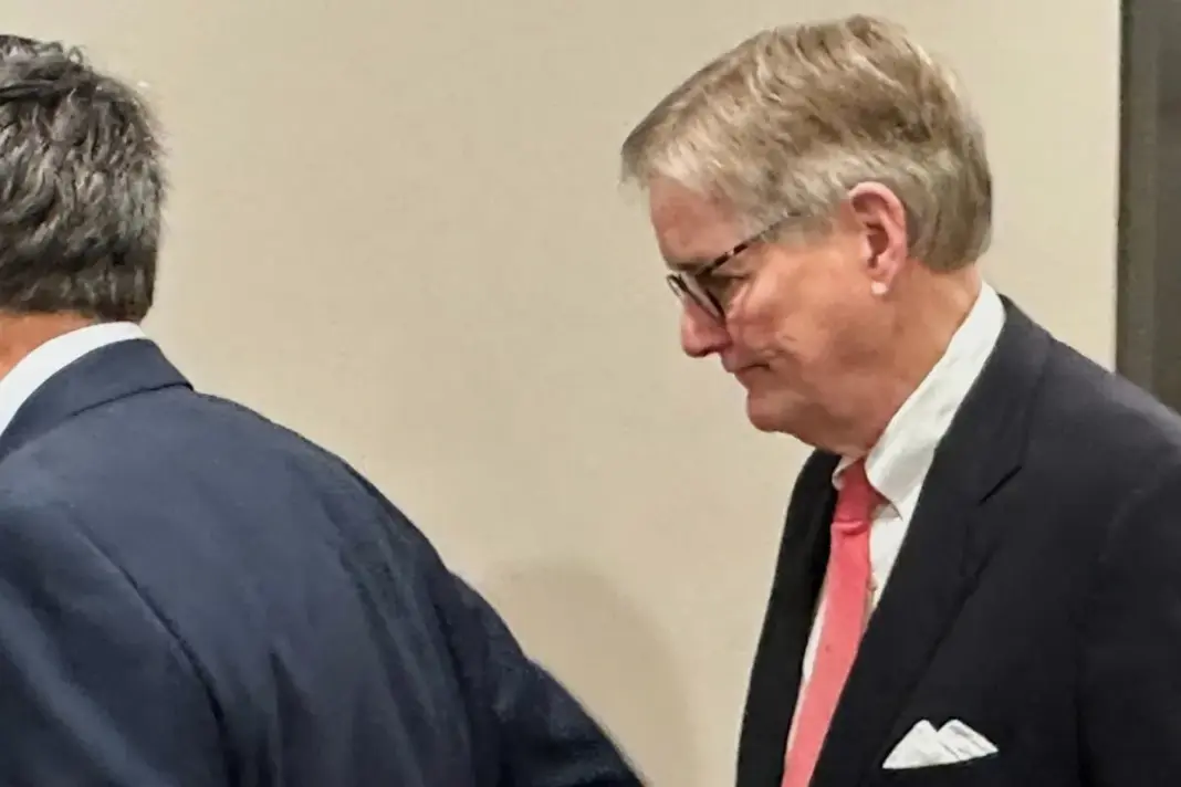 Edwin Brant Frost IV, condenado a 15 años de prisión por esquema Ponzi en Georgia