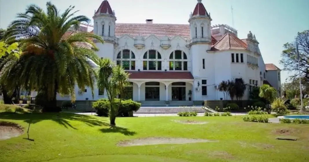 Sede del Club de Gimnasia y Esgrima de Buenos Aires (GEBA) en Palermo