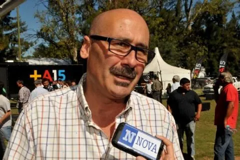 Fachada de la casa de cambio Karuna Group en La Plata