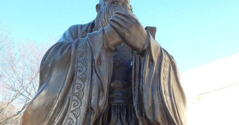 Representación de Confucio, filósofo chino