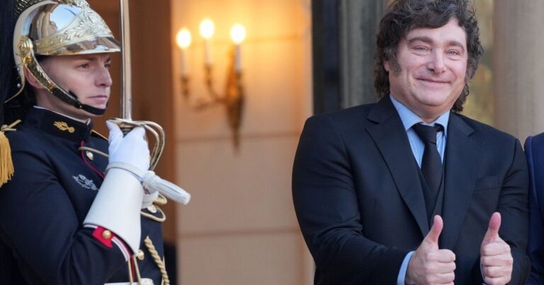 Javier Milei en París durante la Argentina Week
