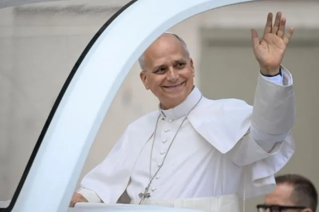 El papa León XIV durante una audiencia general