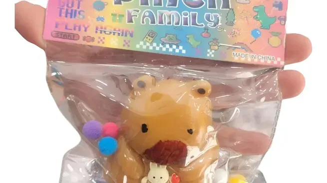 Juguetes blandos tipo squishy de la marca Pinch Family prohibidos por contener ftalatos