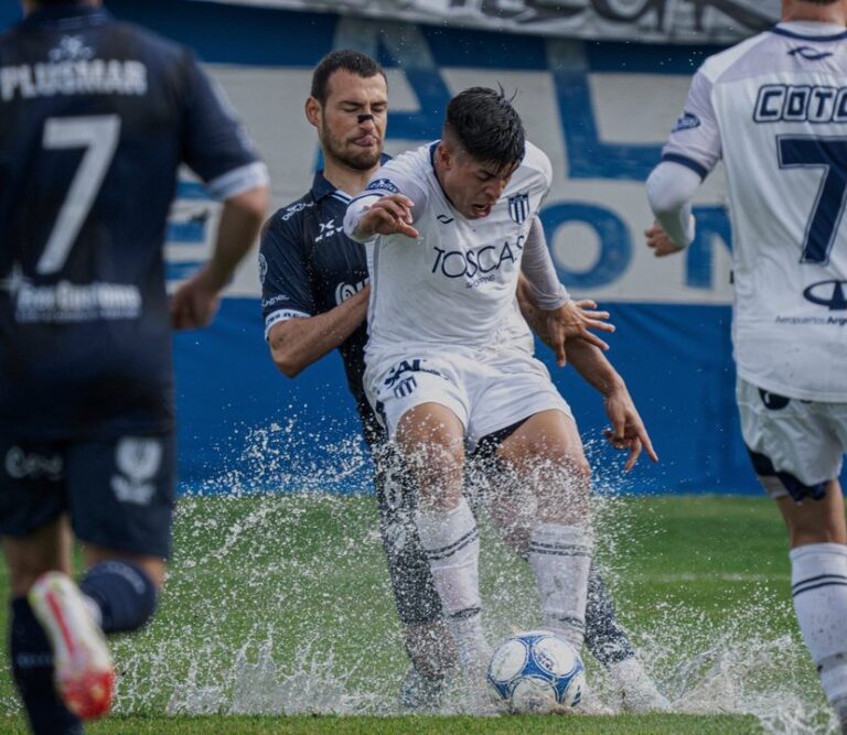 Estadio de Colegiales, escenario del partido entre Colegiales y Tristán Suárez por la Primera Nacional